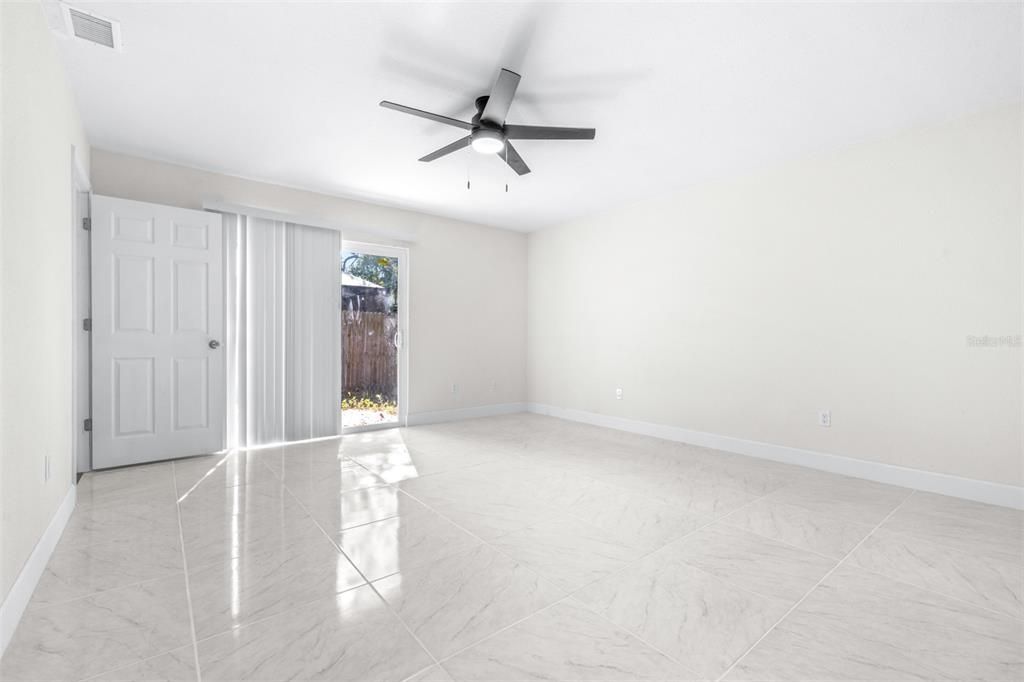 For Sale: $495,000 (3 beds, 2 baths, 1640 Square Feet)