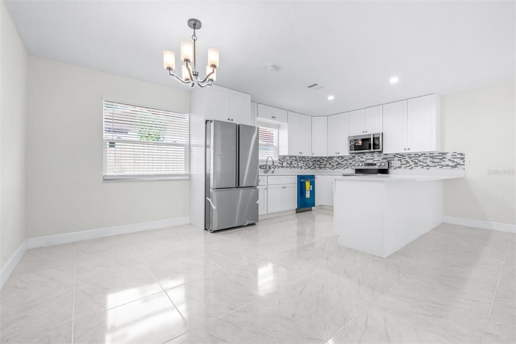 For Sale: $495,000 (3 beds, 2 baths, 1640 Square Feet)