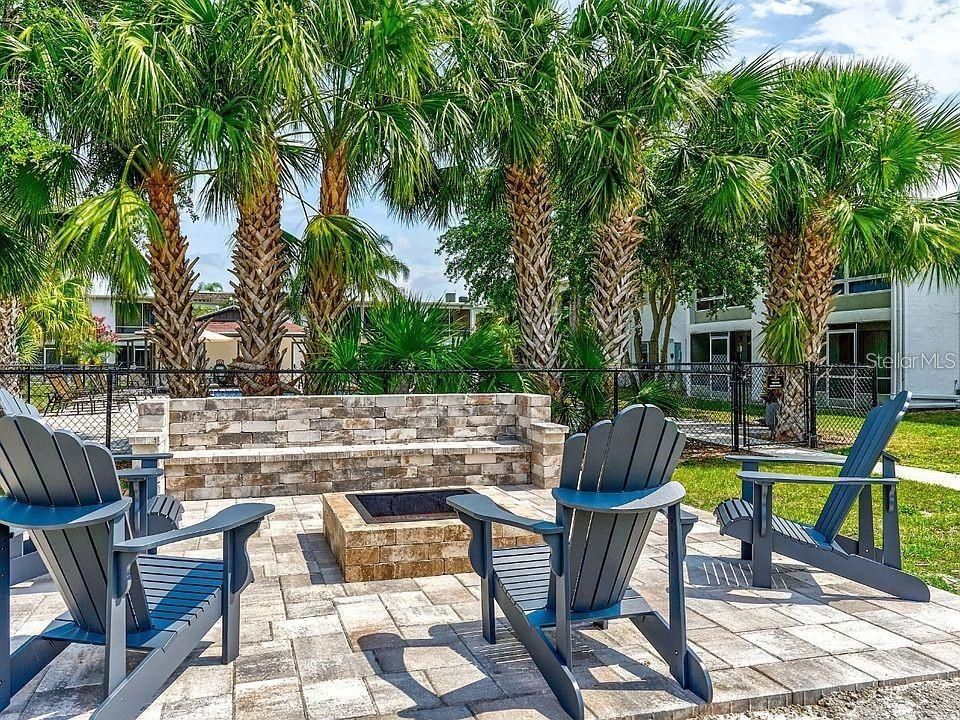 For Rent: $1,440 (2 beds, 1 baths, 950 Square Feet)