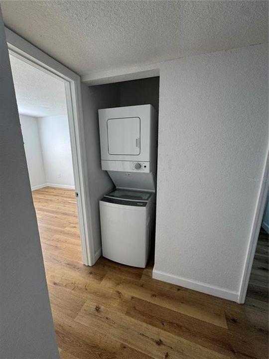 For Rent: $1,440 (2 beds, 1 baths, 950 Square Feet)