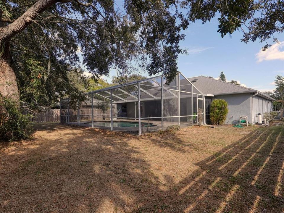 На продажу: $375,000 (3 спален, 2 ванн, 1811 Квадратных фут)