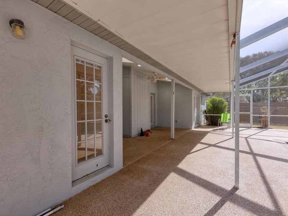 На продажу: $375,000 (3 спален, 2 ванн, 1811 Квадратных фут)