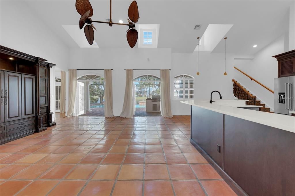 待售: $879,999 (4 贝兹, 3 浴室, 3235 平方英尺)