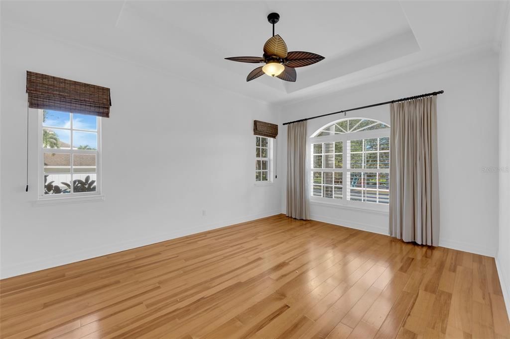 待售: $879,999 (4 贝兹, 3 浴室, 3235 平方英尺)