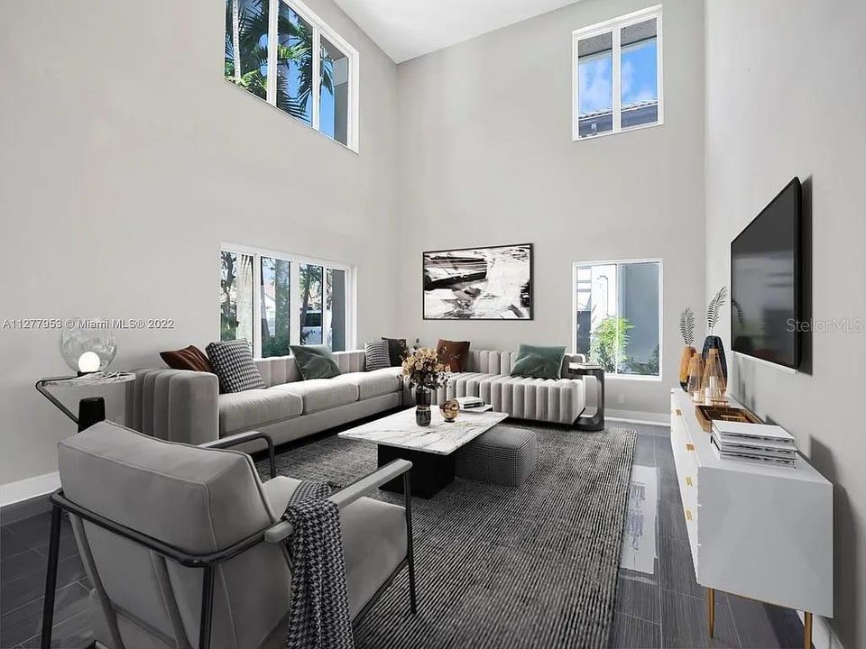 出租: $13,000 (6 贝兹, 3 浴室, 4176 平方英尺)