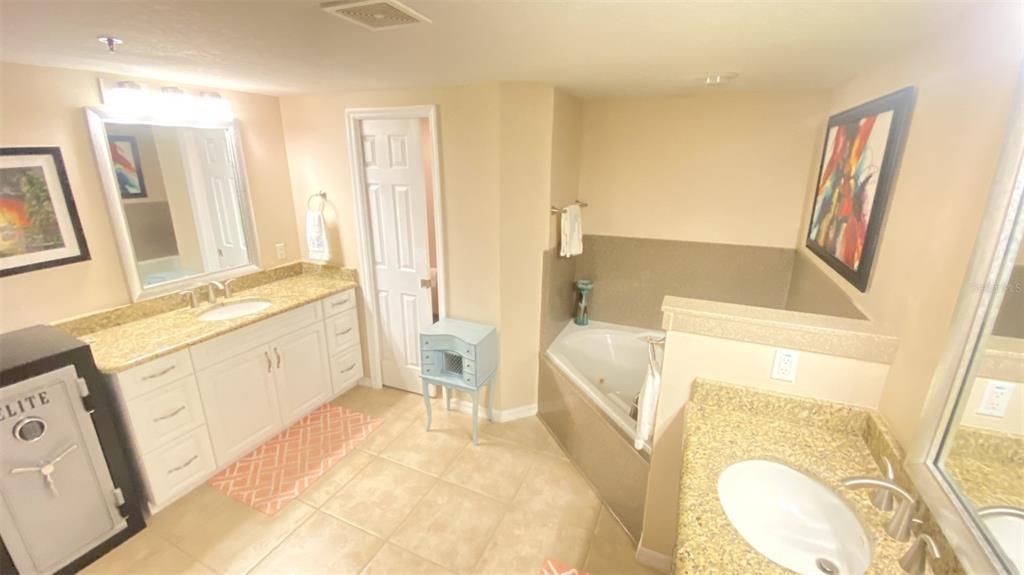 На продажу: $724,900 (4 спален, 3 ванн, 2873 Квадратных фут)