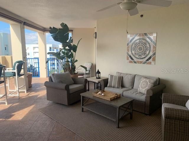 На продажу: $724,900 (4 спален, 3 ванн, 2873 Квадратных фут)