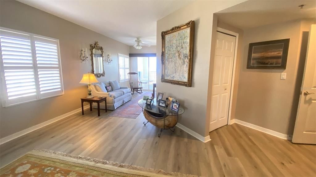 На продажу: $724,900 (4 спален, 3 ванн, 2873 Квадратных фут)