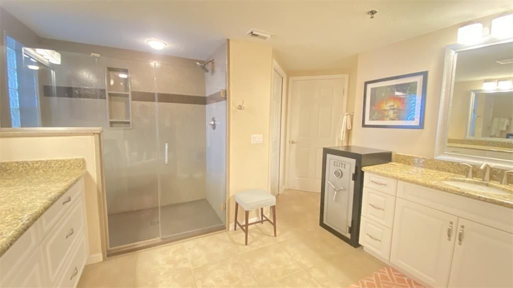 На продажу: $724,900 (4 спален, 3 ванн, 2873 Квадратных фут)