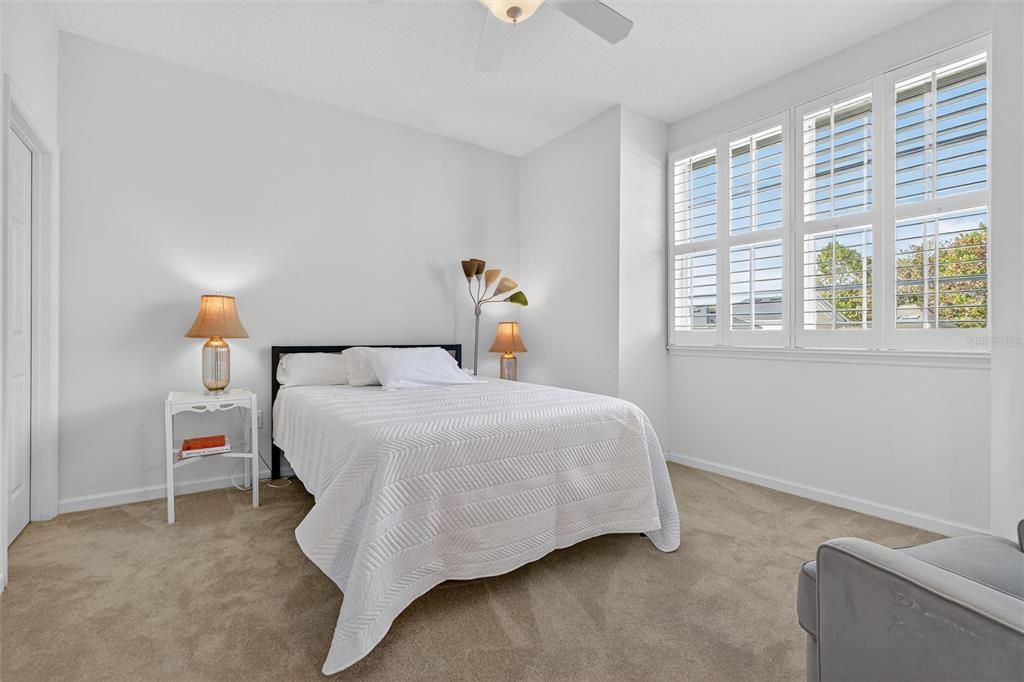 На продажу: $749,000 (3 спален, 2 ванн, 2388 Квадратных фут)