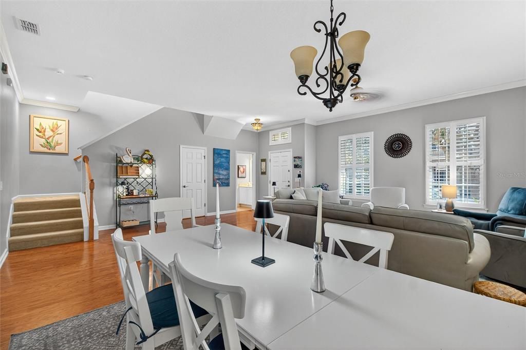 На продажу: $749,000 (3 спален, 2 ванн, 2388 Квадратных фут)