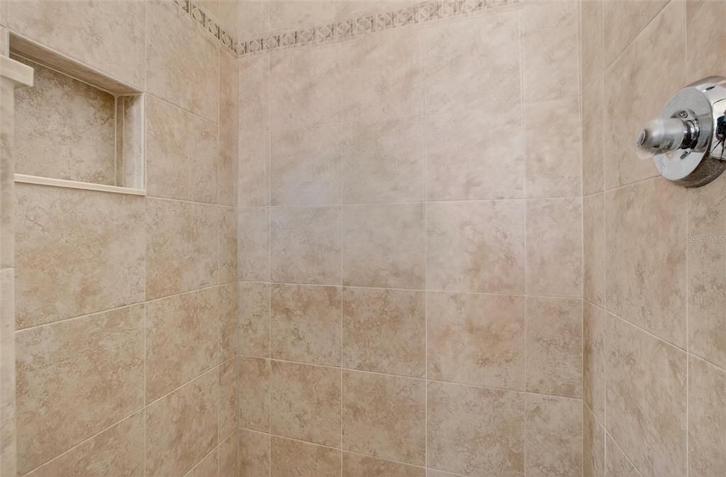 На продажу: $749,000 (3 спален, 2 ванн, 2388 Квадратных фут)