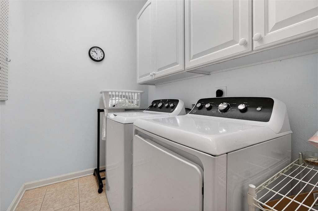 На продажу: $749,000 (3 спален, 2 ванн, 2388 Квадратных фут)