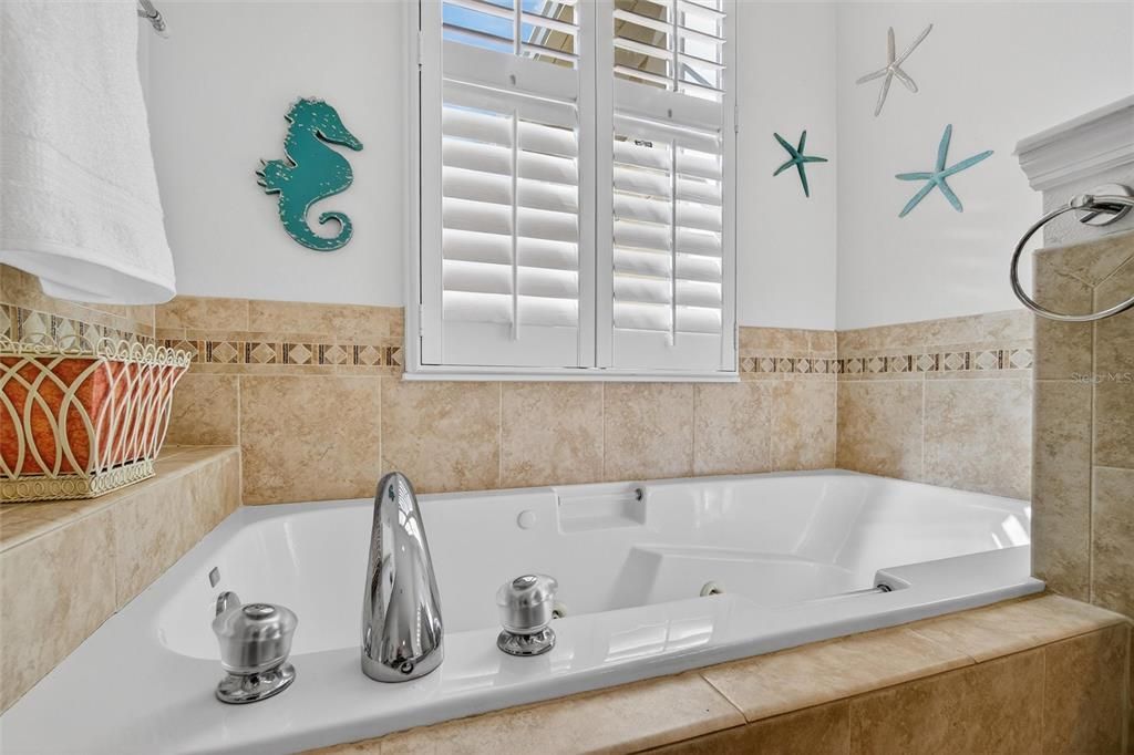 На продажу: $749,000 (3 спален, 2 ванн, 2388 Квадратных фут)