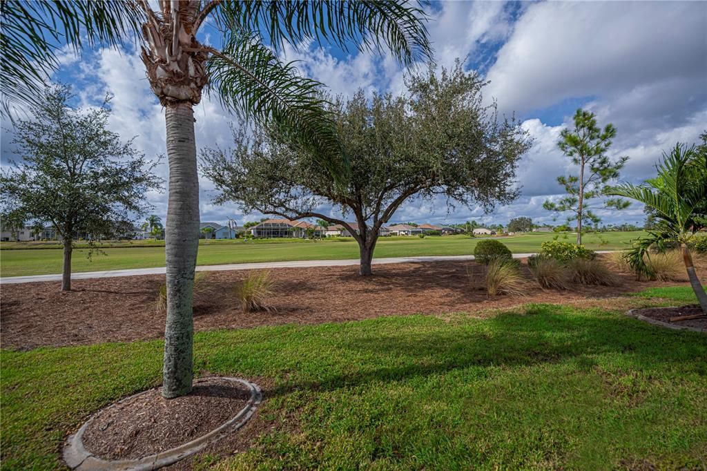 For Sale: $280,000 (3 beds, 2 baths, 2104 Square Feet)