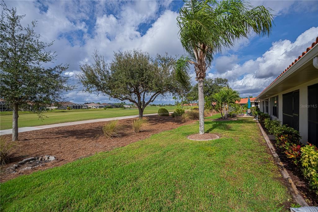 For Sale: $280,000 (3 beds, 2 baths, 2104 Square Feet)