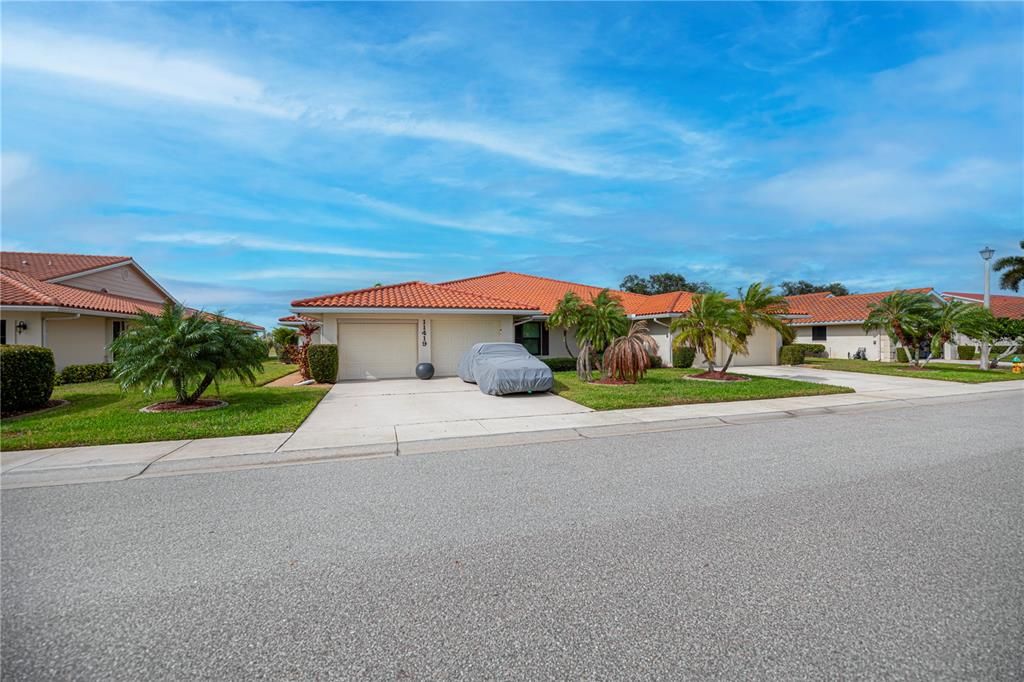 For Sale: $280,000 (3 beds, 2 baths, 2104 Square Feet)