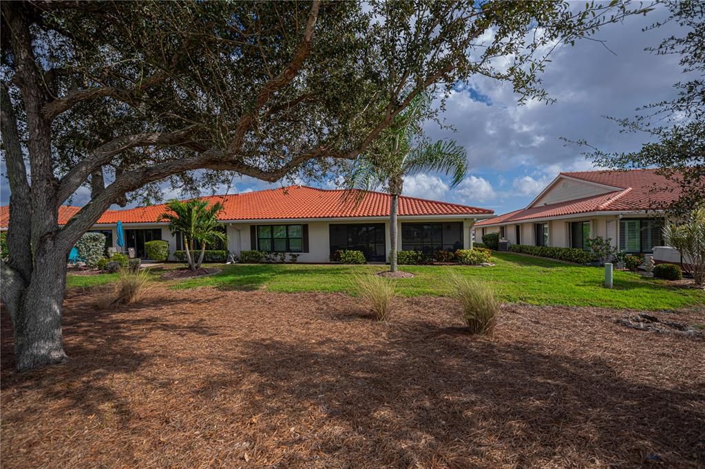 For Sale: $280,000 (3 beds, 2 baths, 2104 Square Feet)