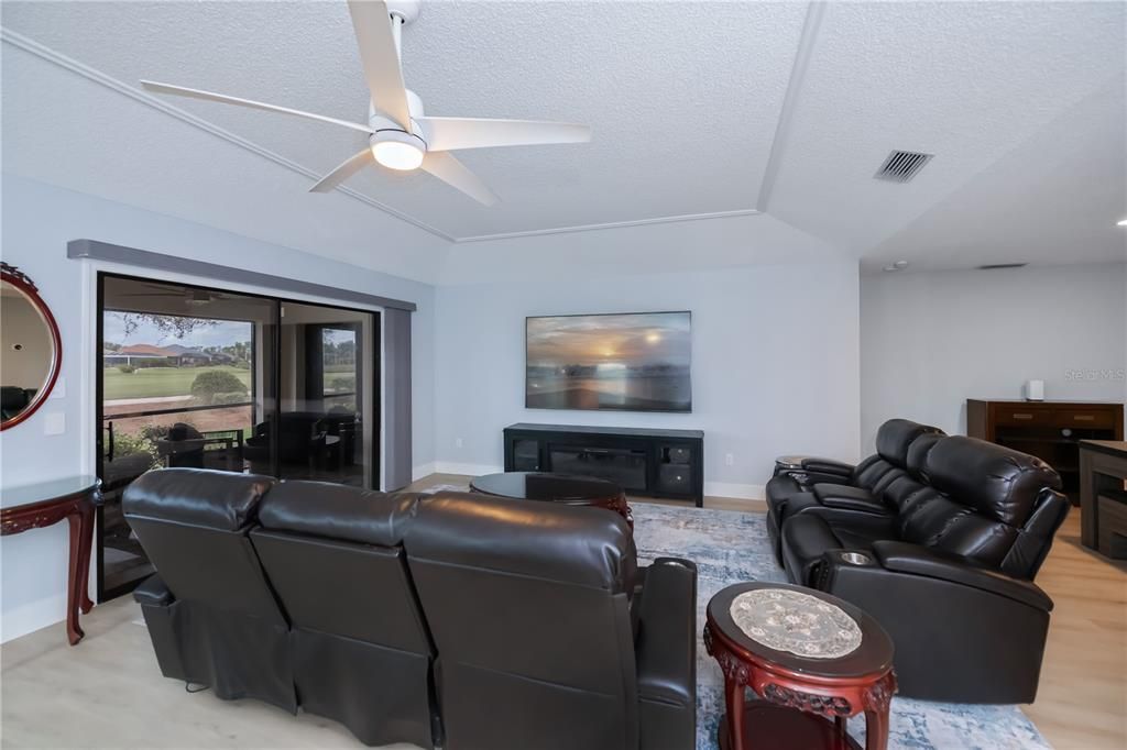 For Sale: $280,000 (3 beds, 2 baths, 2104 Square Feet)