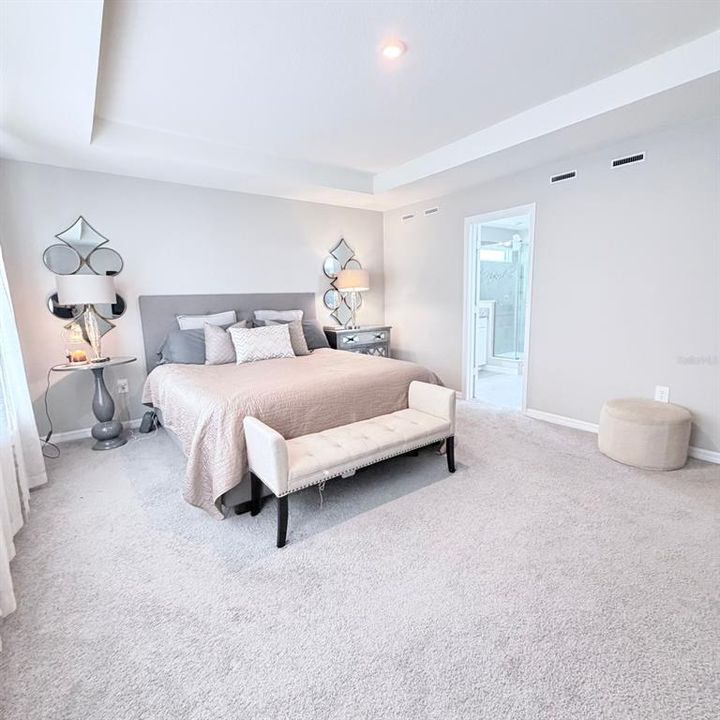 En Renta: $4,000 (5 camas, 3 baños, 3077 Pies cuadrados)