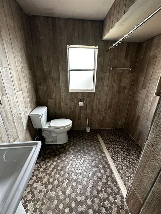 出租: $2,200 (3 贝兹, 2 浴室, 1791 平方英尺)