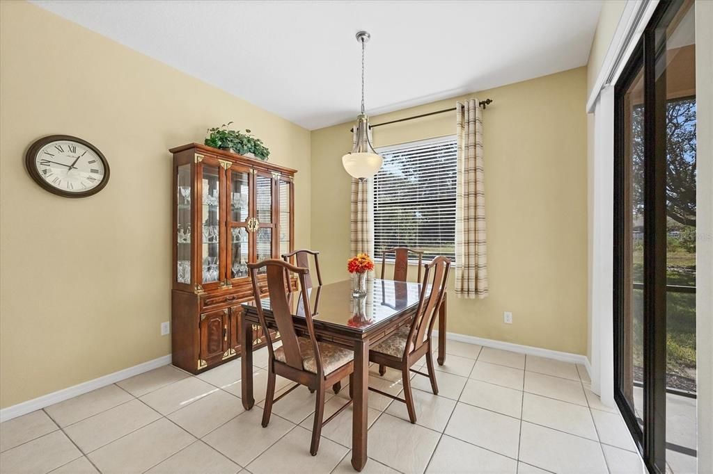 待售: $449,900 (3 贝兹, 2 浴室, 1672 平方英尺)