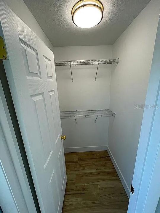 For Sale: $464,900 (2 beds, 2 baths, 940 Square Feet)