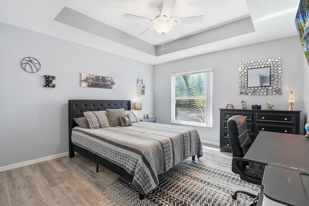 待售: $475,000 (3 贝兹, 2 浴室, 2102 平方英尺)