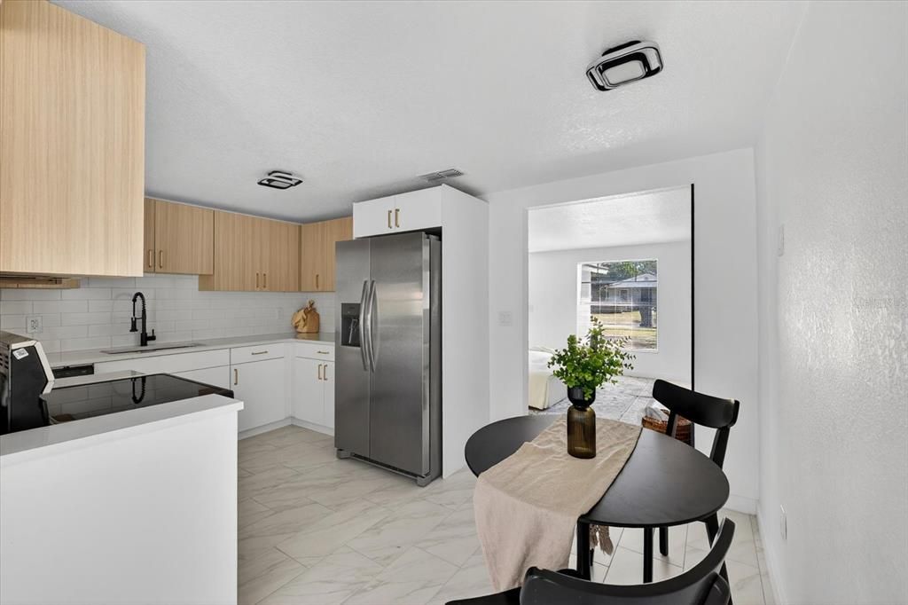 待售: $359,900 (3 贝兹, 2 浴室, 1436 平方英尺)