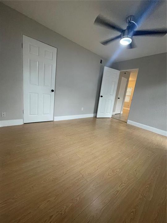 For Rent: $2,250 (2 beds, 1 baths, 900 Square Feet)