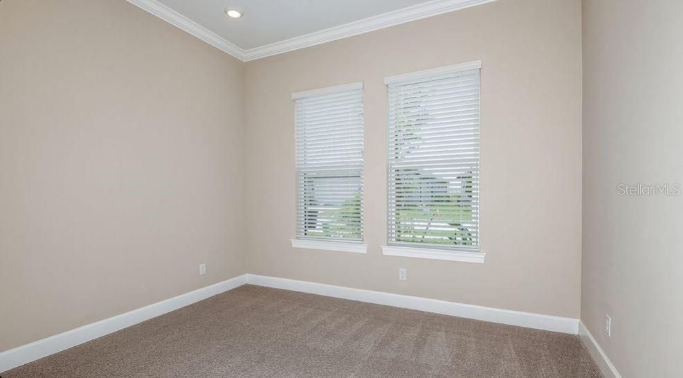 For Sale: $395,000 (2 beds, 2 baths, 1920 Square Feet)