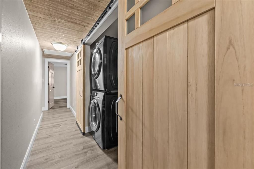 На продажу: $535,000 (4 спален, 2 ванн, 1868 Квадратных фут)