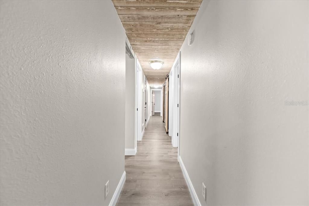 На продажу: $535,000 (4 спален, 2 ванн, 1868 Квадратных фут)