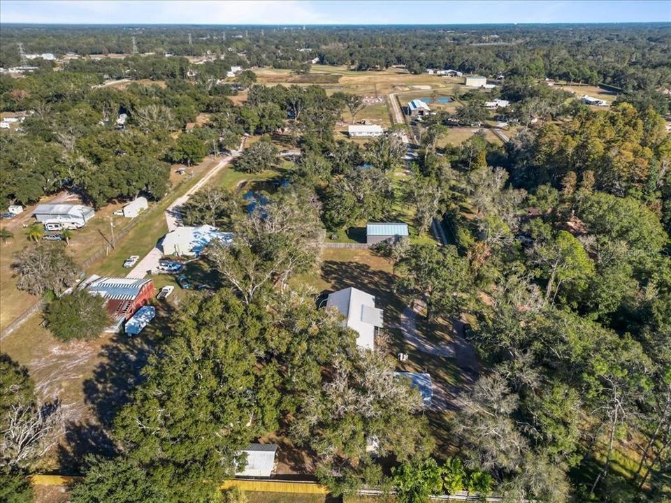 На продажу: $535,000 (4 спален, 2 ванн, 1868 Квадратных фут)