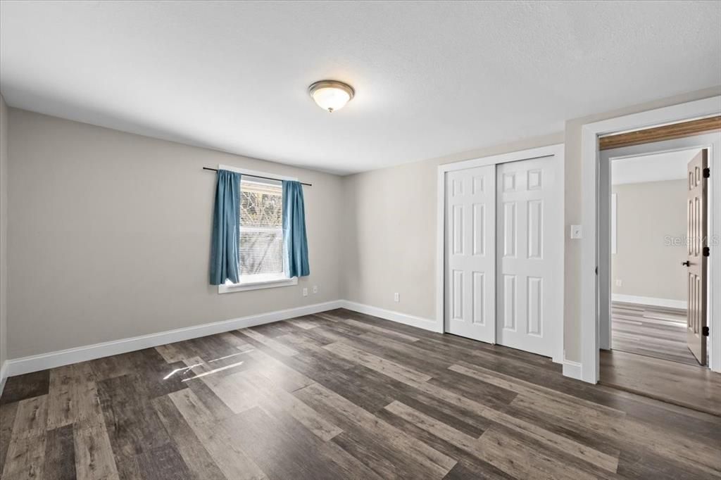 На продажу: $535,000 (4 спален, 2 ванн, 1868 Квадратных фут)