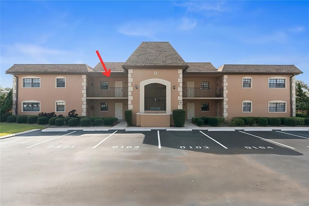 For Sale: $209,900 (2 beds, 2 baths, 912 Square Feet)