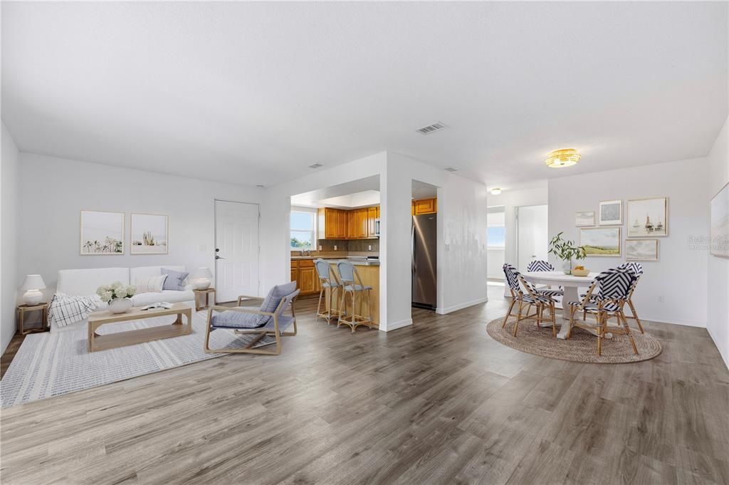 待售: $675,000 (4 贝兹, 0 浴室, 1716 平方英尺)