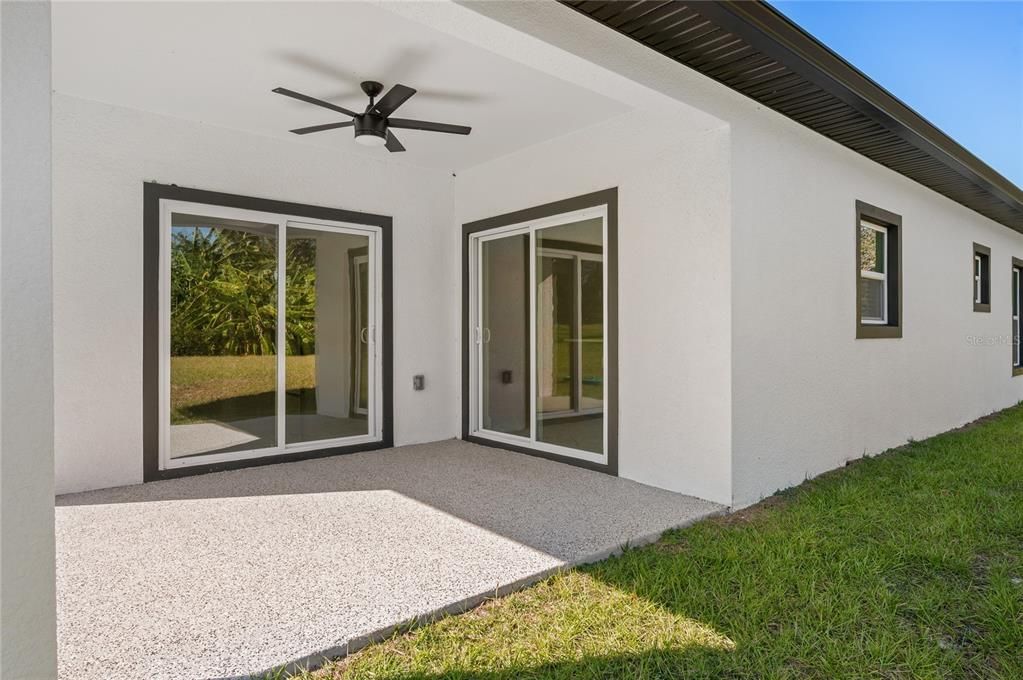 En Venta: $349,900 (3 camas, 2 baños, 1600 Pies cuadrados)