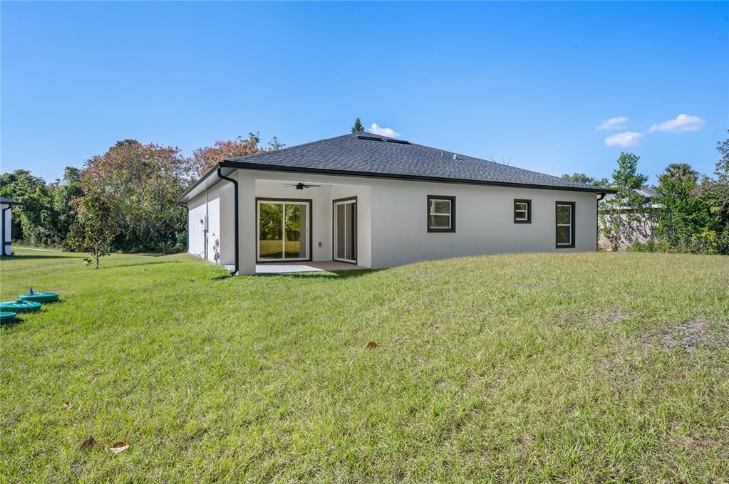 En Venta: $349,900 (3 camas, 2 baños, 1600 Pies cuadrados)