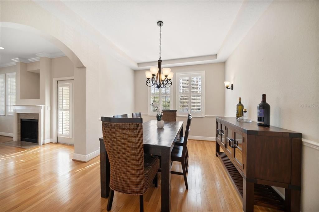 На продажу: $615,000 (4 спален, 3 ванн, 2716 Квадратных фут)