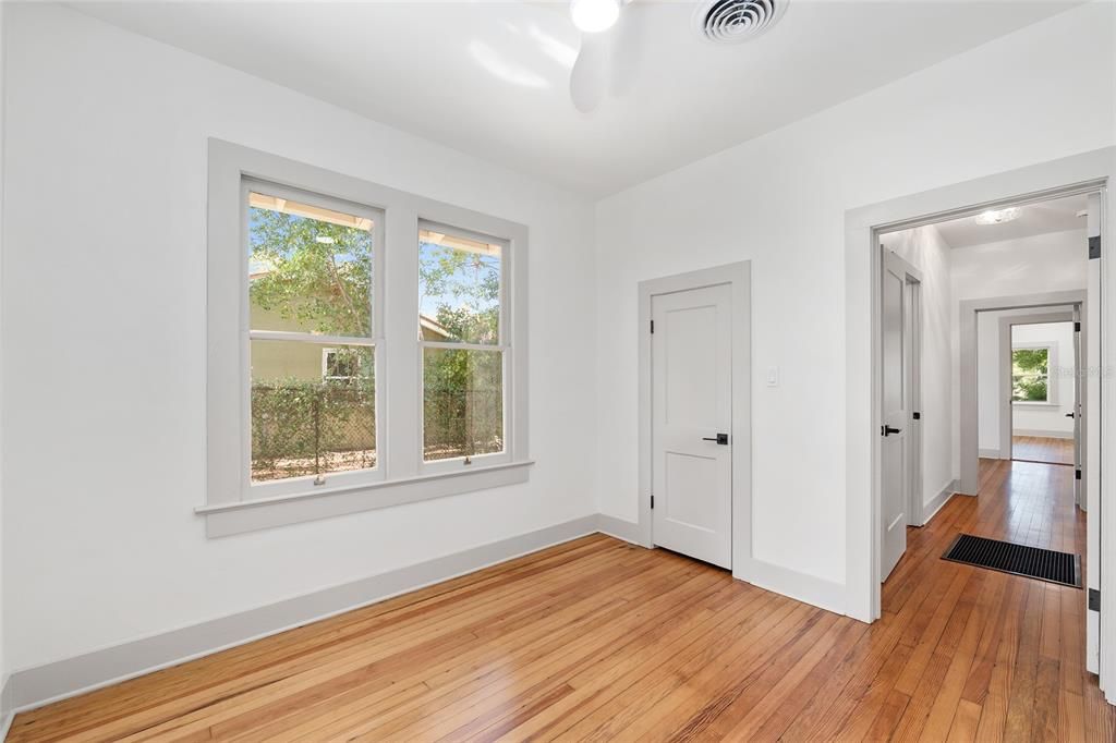 На продажу: $424,000 (3 спален, 2 ванн, 1078 Квадратных фут)