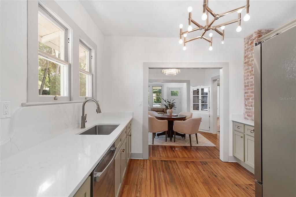 На продажу: $424,000 (3 спален, 2 ванн, 1078 Квадратных фут)