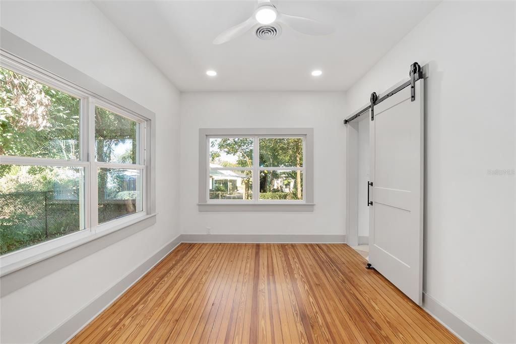 На продажу: $424,000 (3 спален, 2 ванн, 1078 Квадратных фут)