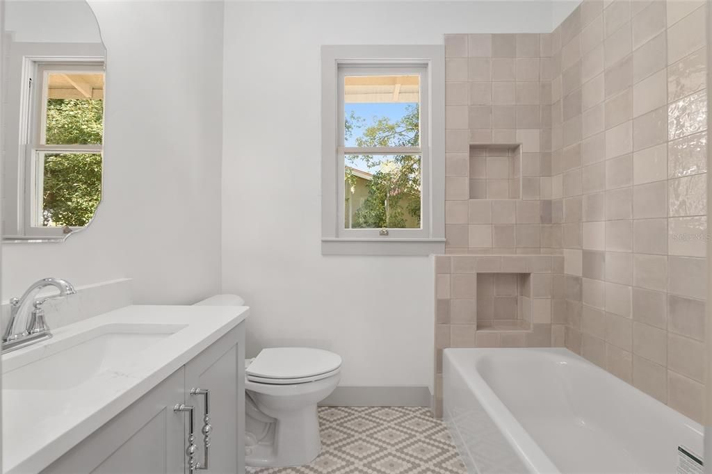 На продажу: $424,000 (3 спален, 2 ванн, 1078 Квадратных фут)