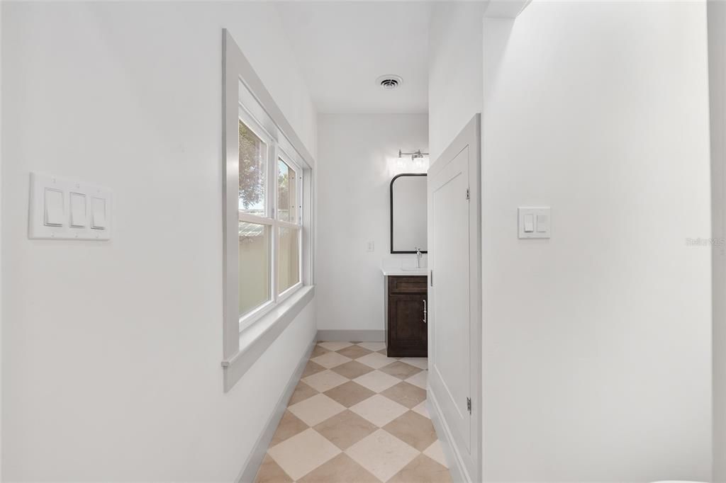 На продажу: $424,000 (3 спален, 2 ванн, 1078 Квадратных фут)