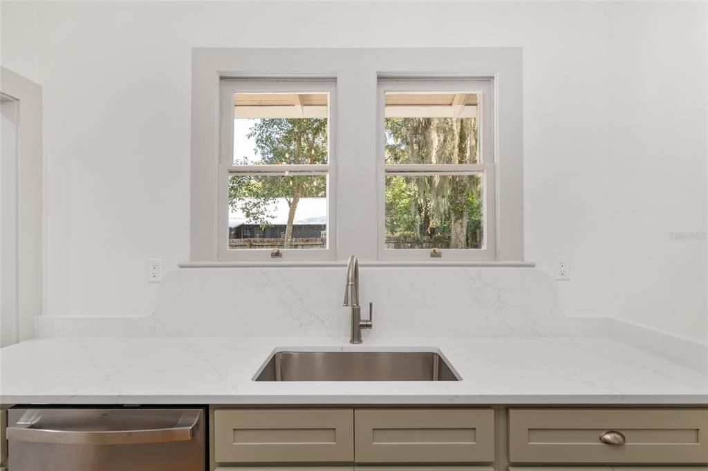 На продажу: $424,000 (3 спален, 2 ванн, 1078 Квадратных фут)