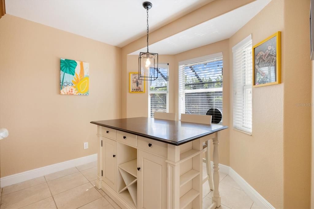 En Venta: $440,000 (3 camas, 2 baños, 1755 Pies cuadrados)