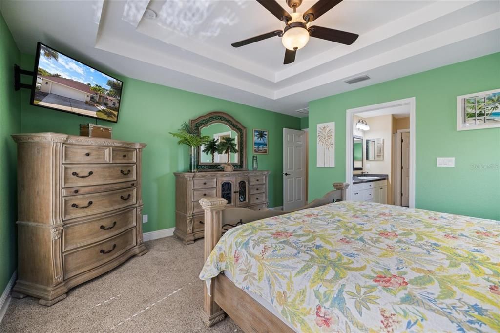 En Venta: $440,000 (3 camas, 2 baños, 1755 Pies cuadrados)