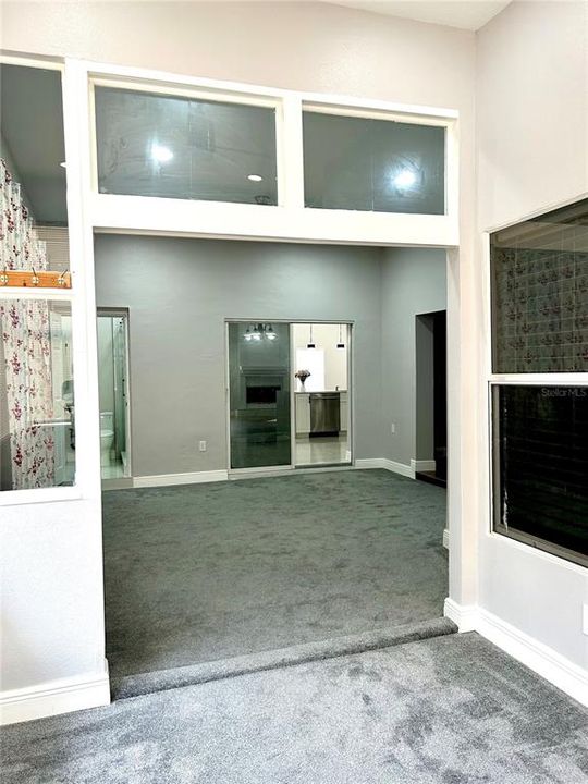 En Renta: $3,600 (4 camas, 3 baños, 2501 Pies cuadrados)