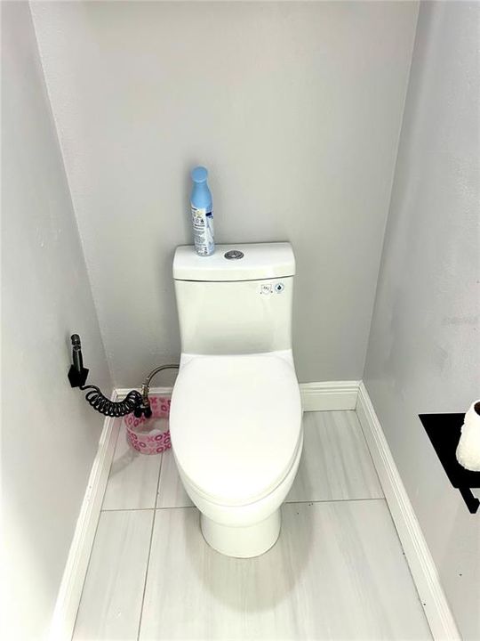 En Renta: $3,600 (4 camas, 3 baños, 2501 Pies cuadrados)